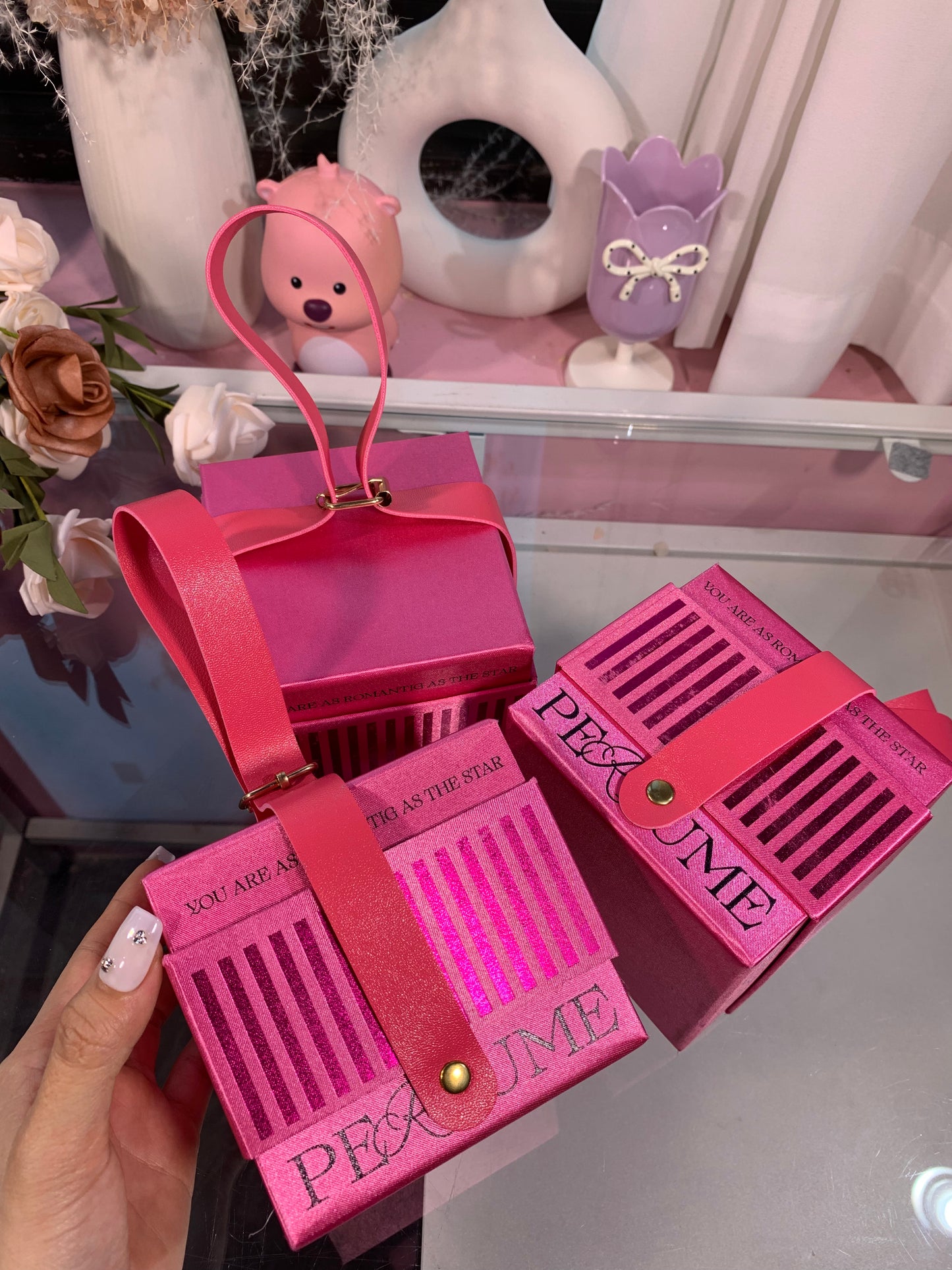 Square Delicate Gift Box