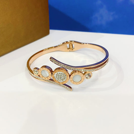 Elara Bracelet