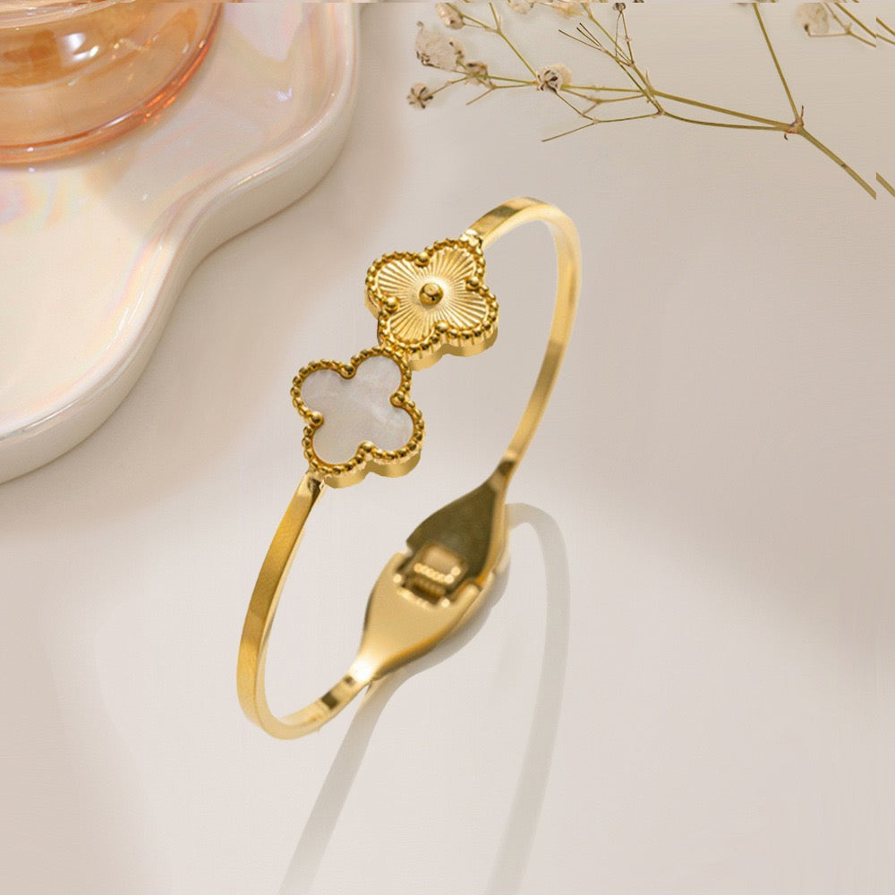 Dahlia Bracelet
